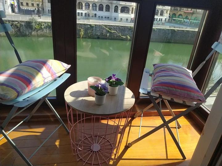 Nuestro Refugio - Casco Viejo Con Wifi Y Parking Gratuito- Apartment Bilbao Ngoại thất bức ảnh